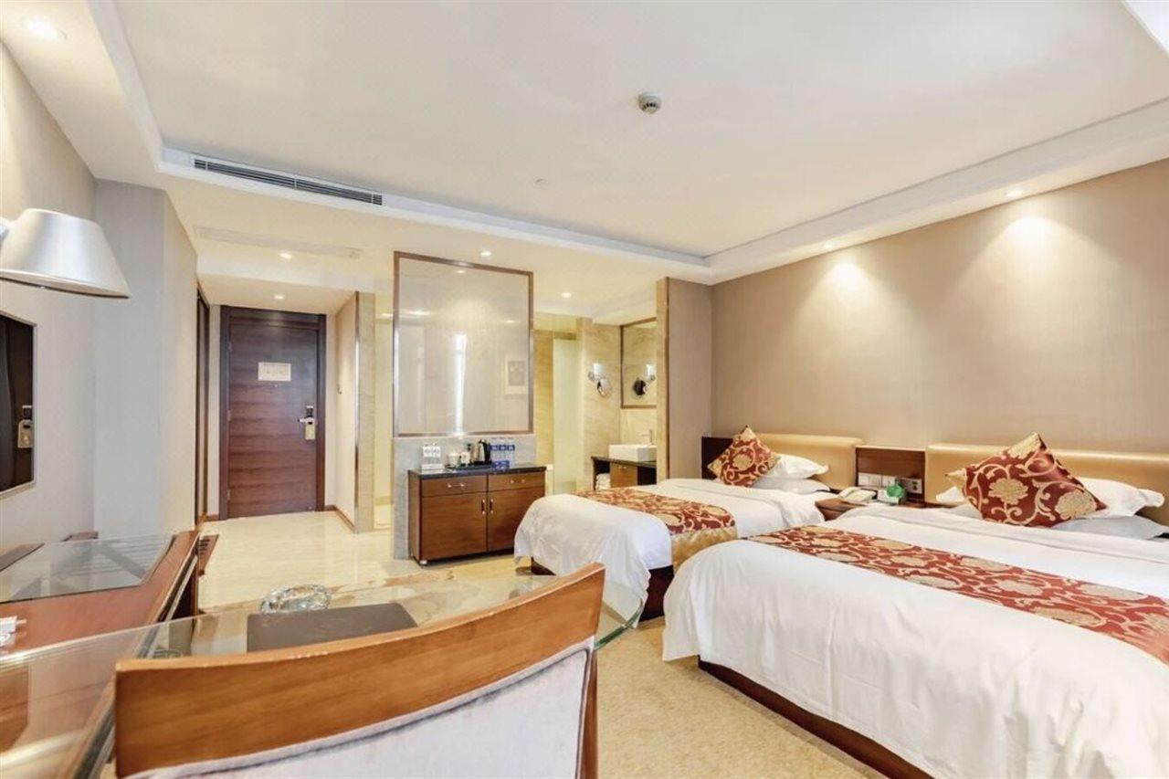 The Century Hotel Zhongshan  Luaran gambar