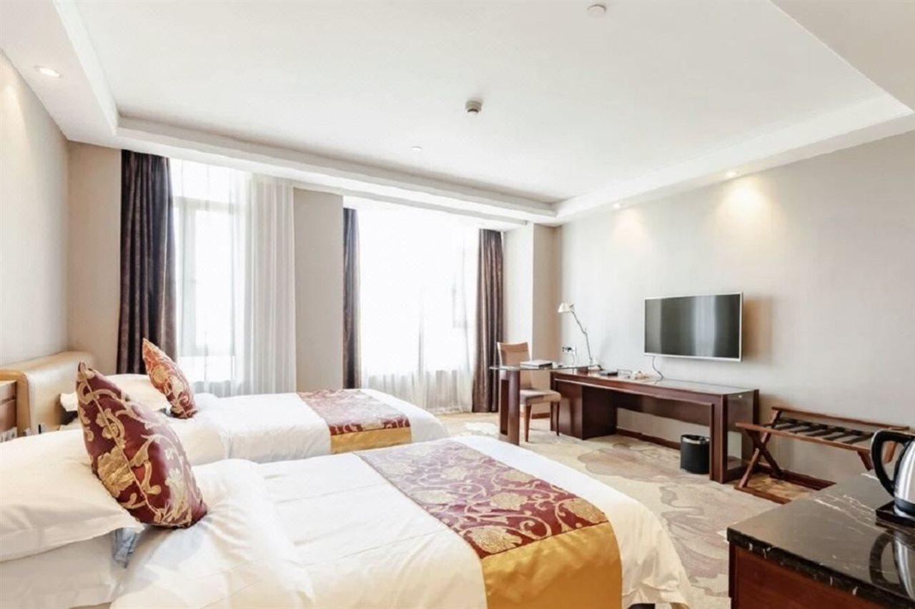 The Century Hotel Zhongshan  Luaran gambar
