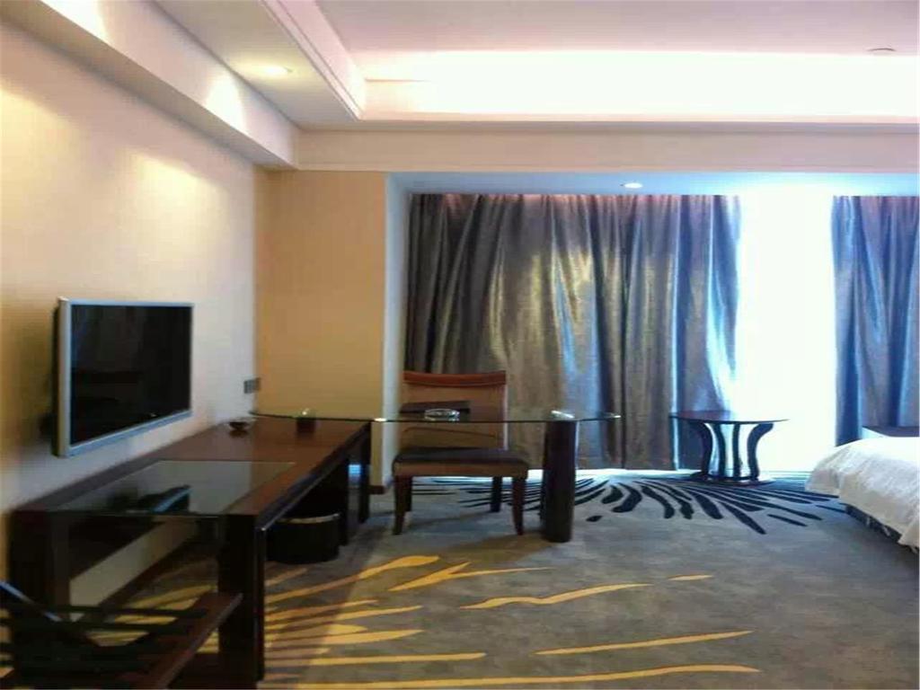 The Century Hotel Zhongshan  Luaran gambar