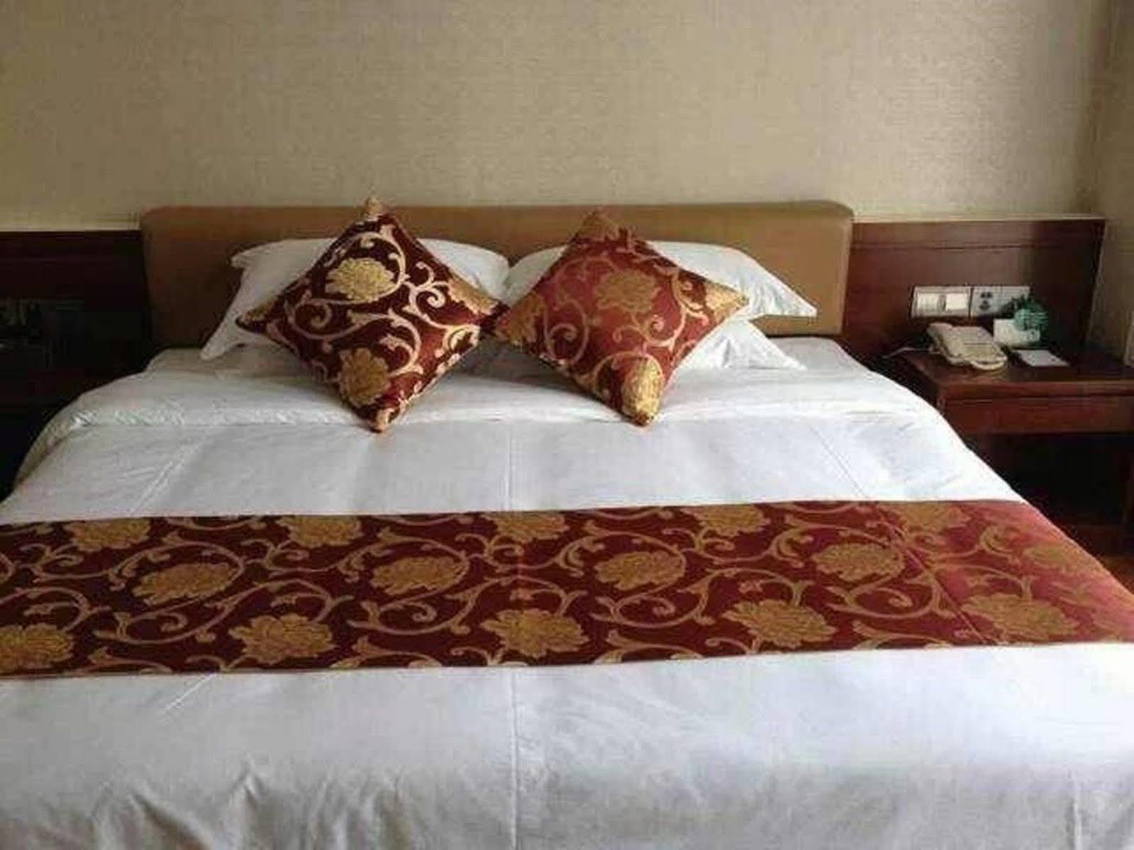 The Century Hotel Zhongshan  Luaran gambar